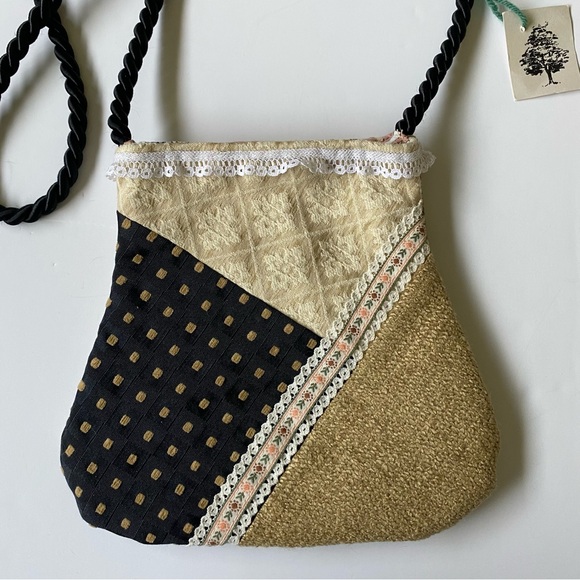 Crossbody Bag Hand made NWT Lace Fabric Ribbon 9” X 8.5” Cord Strap Beige Black - Picture 3 of 16